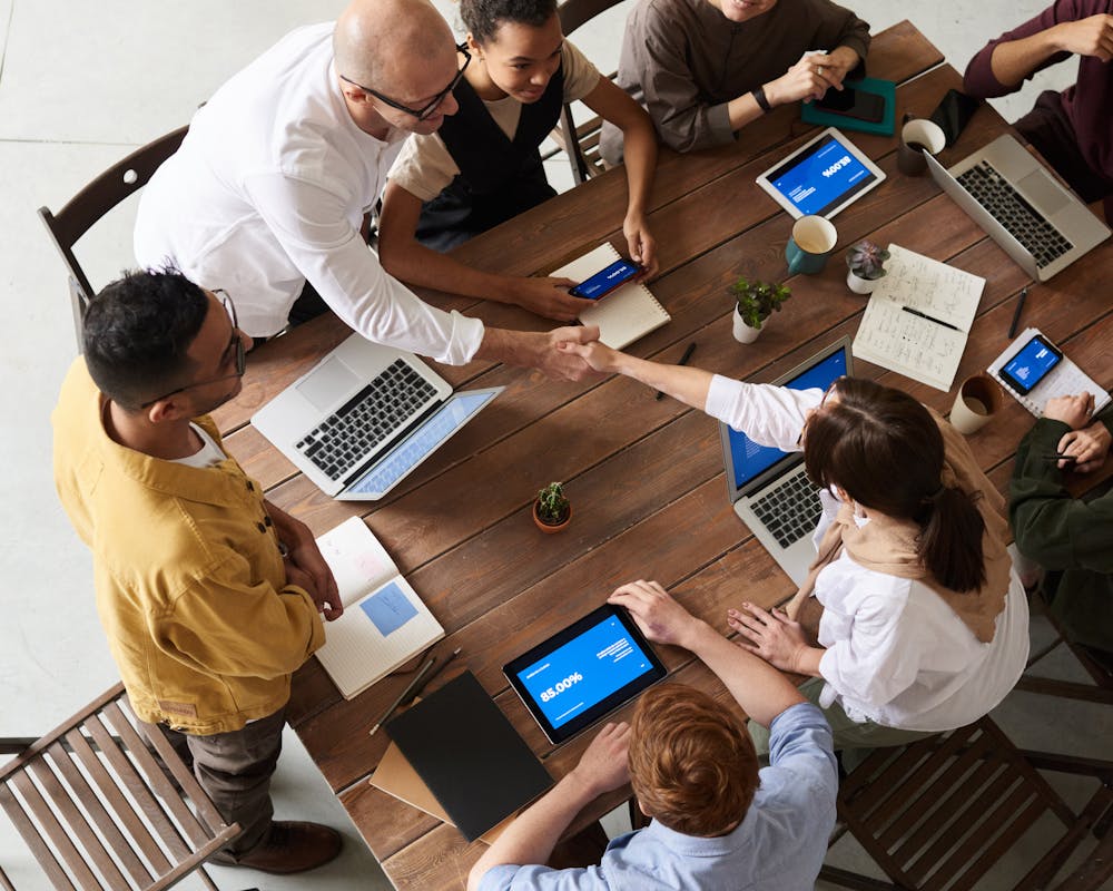 pexels-photo-3183172